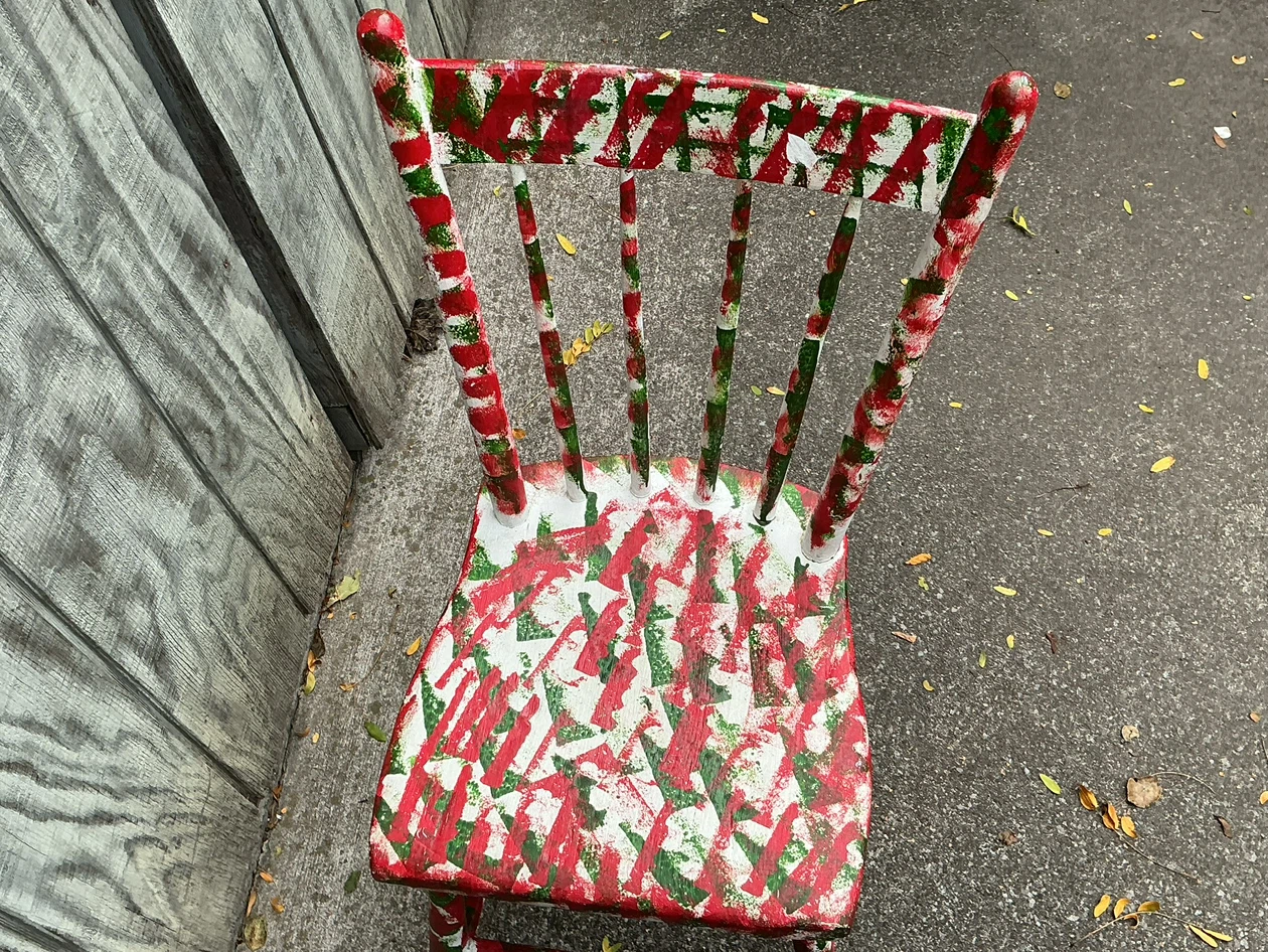 Antique FUNKY Wooden spindle chair red, white and green - photo 5