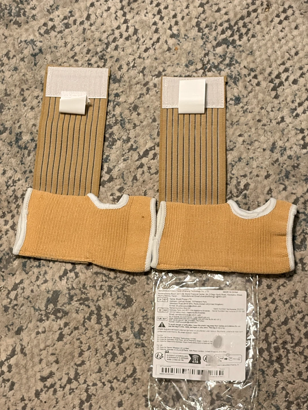 Set of Two Unisex Adjustable Wrist Support Braces - photo 3