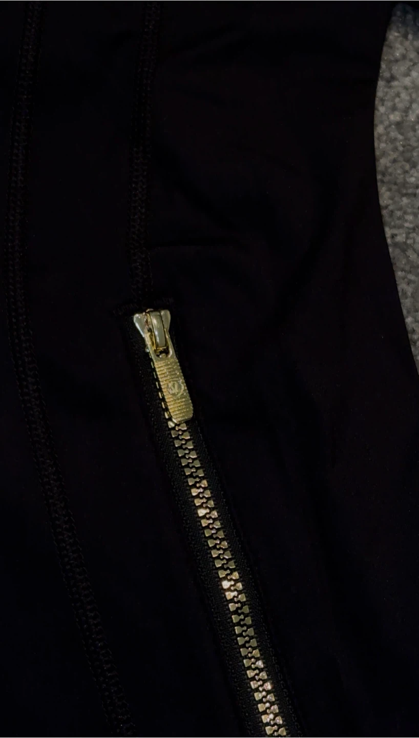 Black Lululemon Define Gold Zipper - photo 2