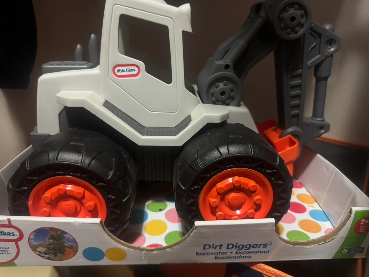 Little Tikes Dirt Diggers Excavator