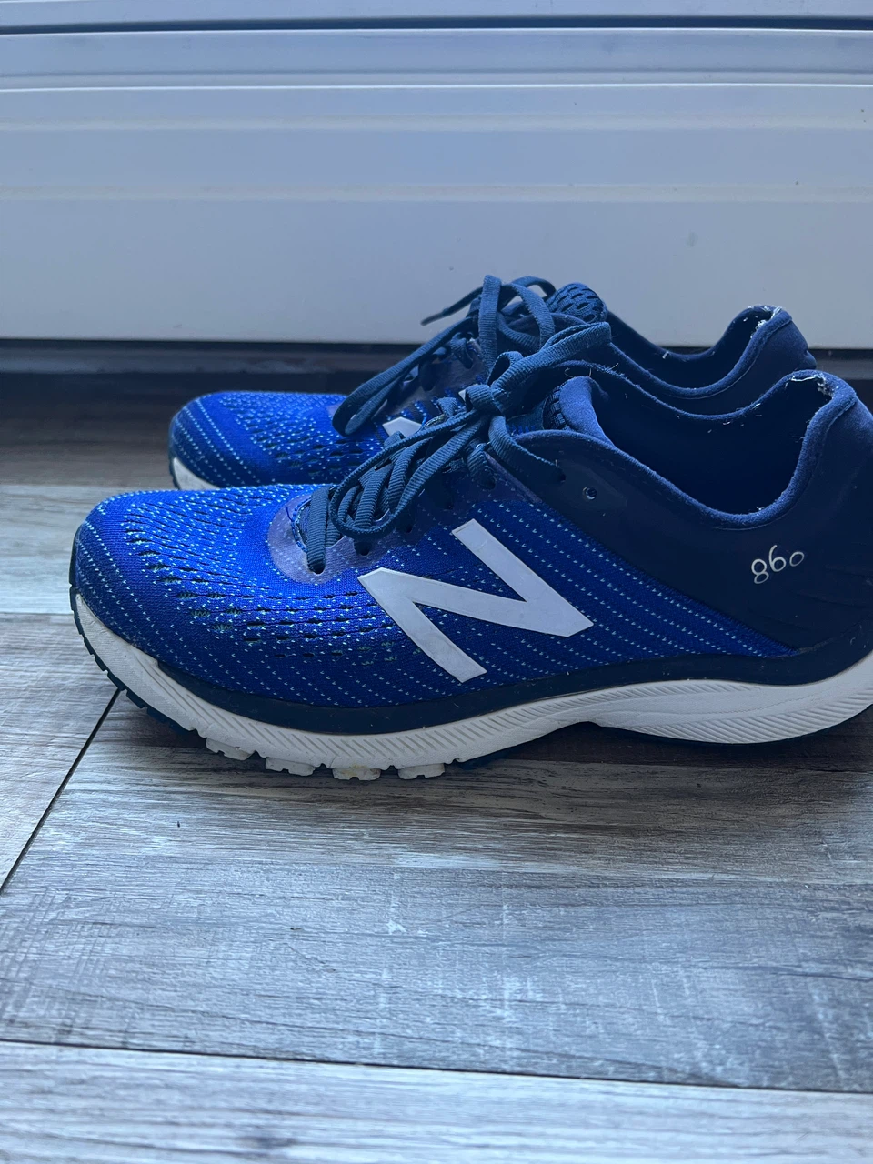 New Balance 860 Running Shoes