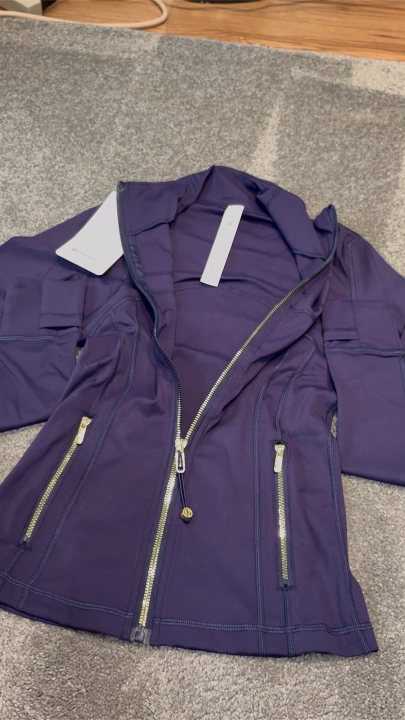 Navy Lululemon Define Gold Zipper