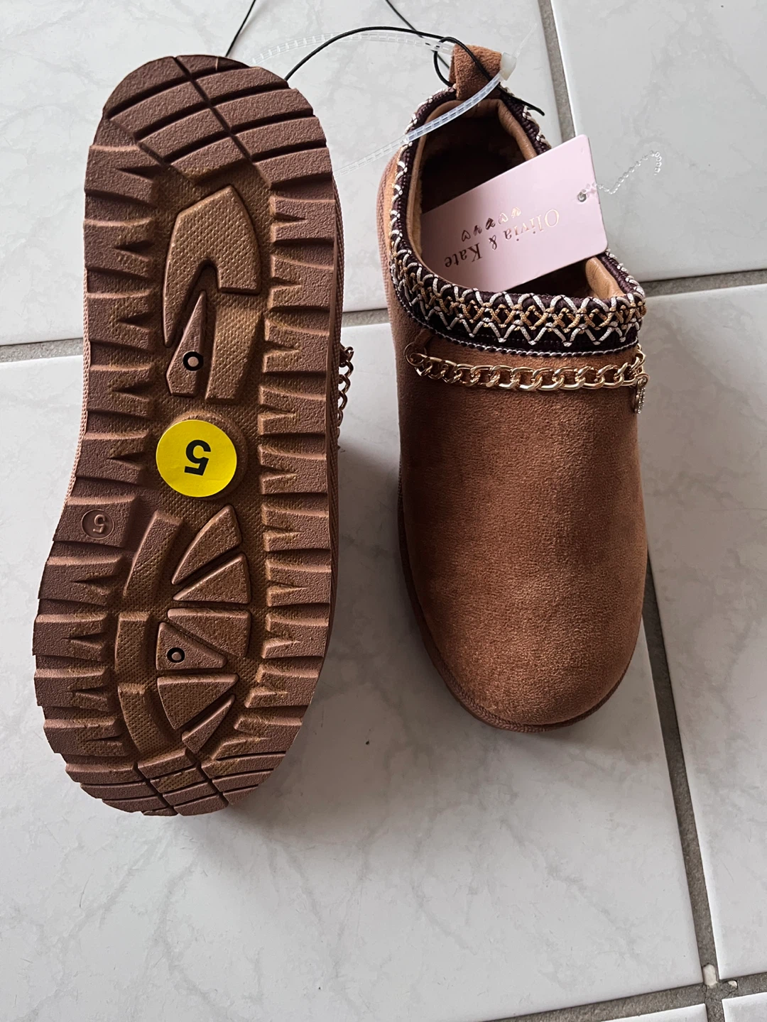 Olivia & Kate Brown Suede Chain Slippers - photo 3