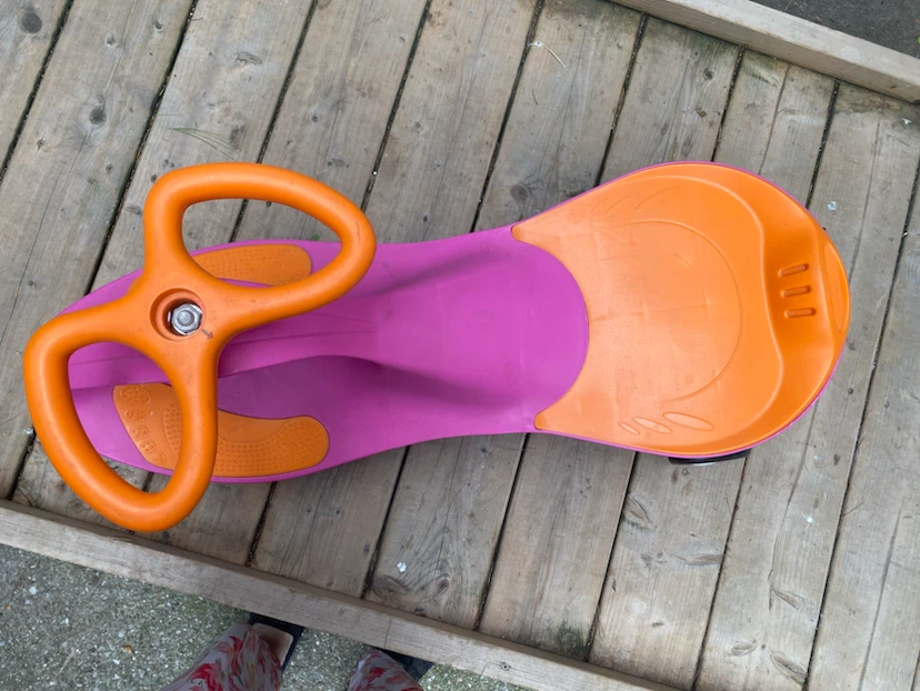 Plasma Car Ride-On _children_toy - photo 3
