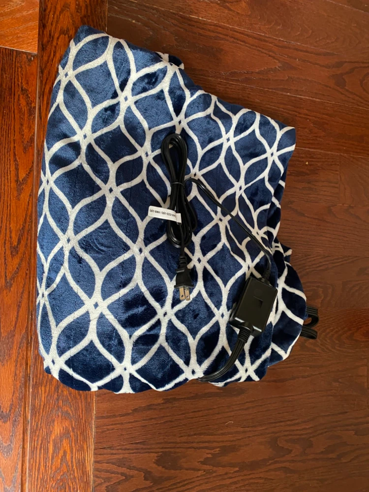 Heated Throw Blanket Navy and White