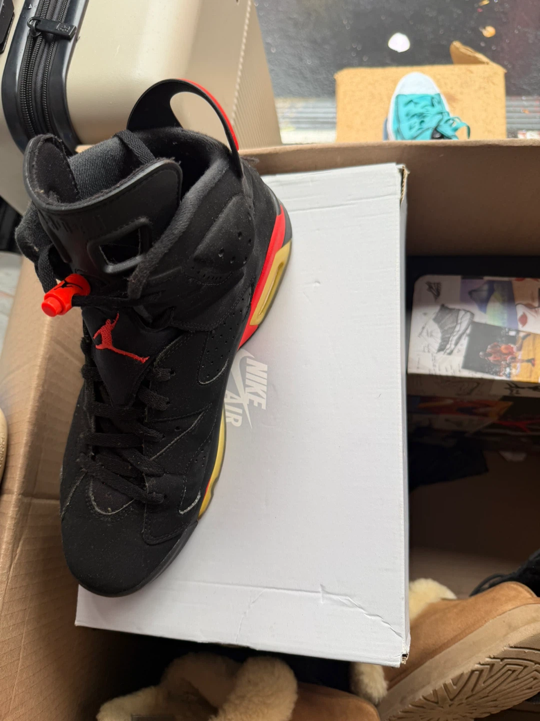Air Jordan 6 Infrared Sneakers - photo 2
