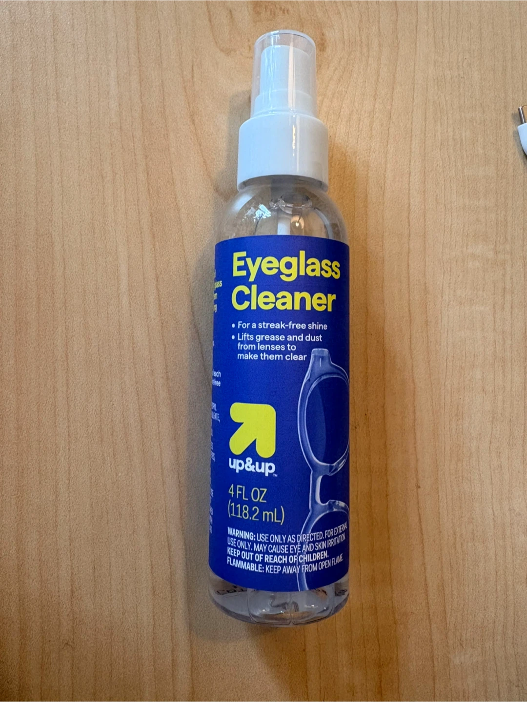up&up Eyeglass Cleaner 4 fl oz
