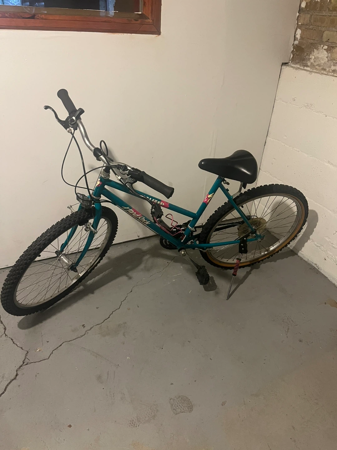 26” Specialized Hardrock Mountain Bike
