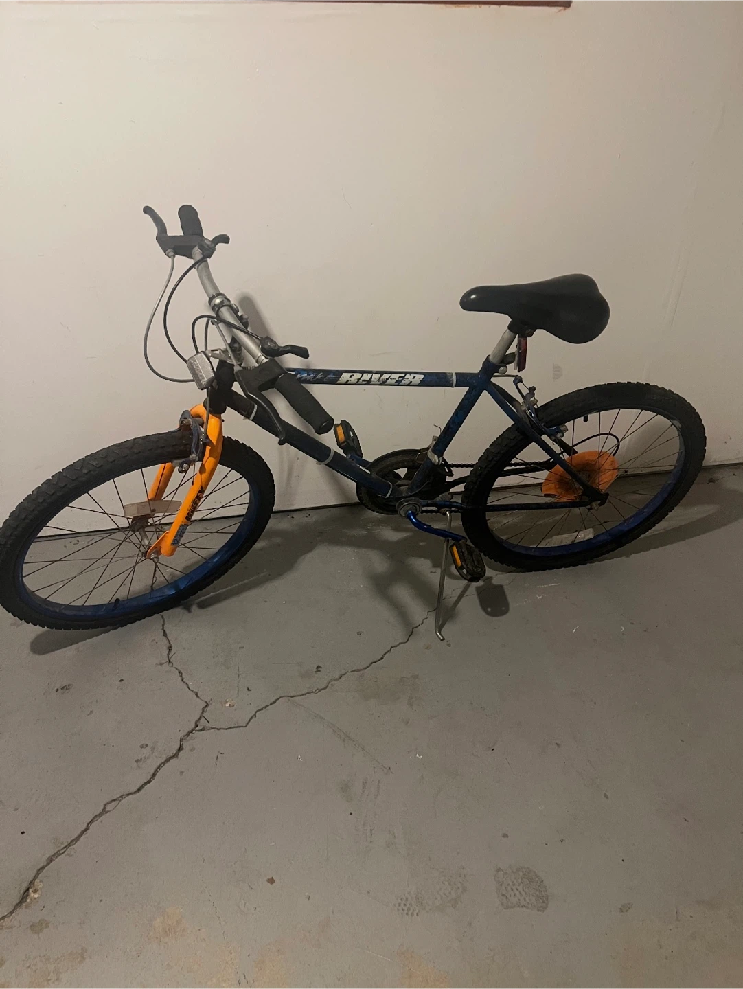 24” Huffy Rover Mountain Bike - photo 2