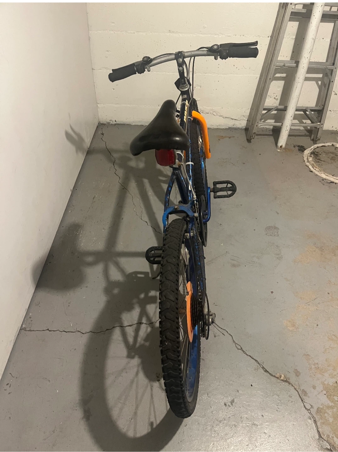 24” Huffy Rover Mountain Bike - photo 4