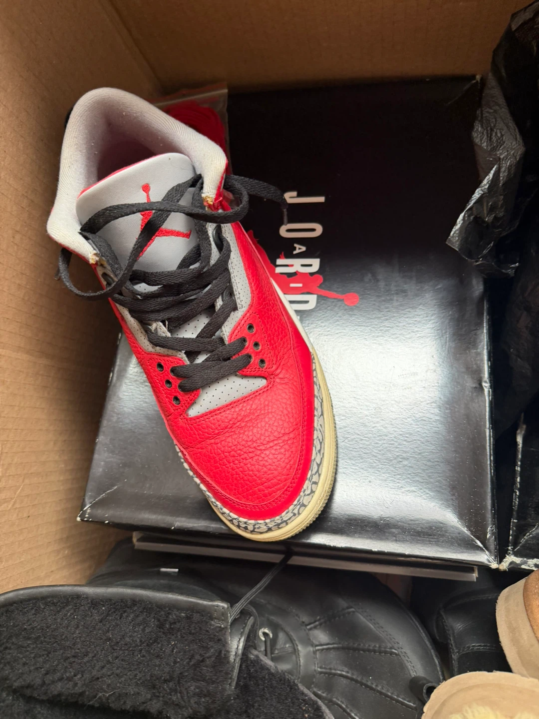Air Jordan 3 Retro Red/Grey