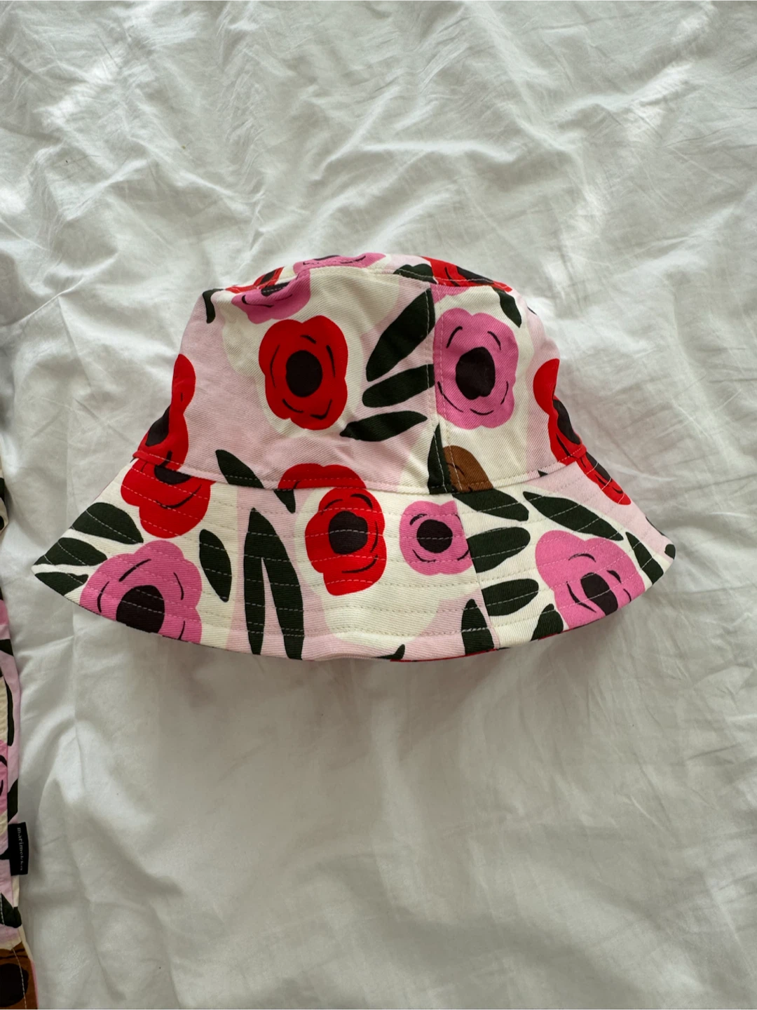 NWT Floral Bucket Hat Uniqlo X Marimekko