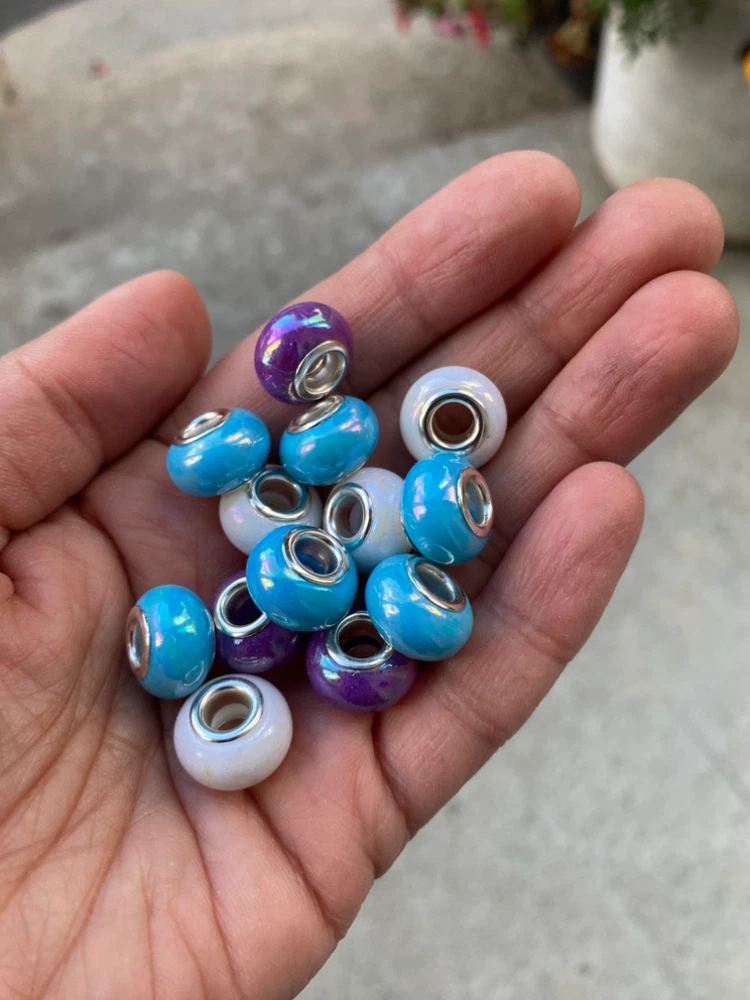 Large collection of colourful craft beads - photo 2