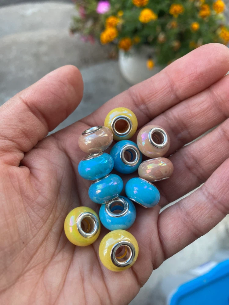 Large collection of colourful craft beads - photo 3
