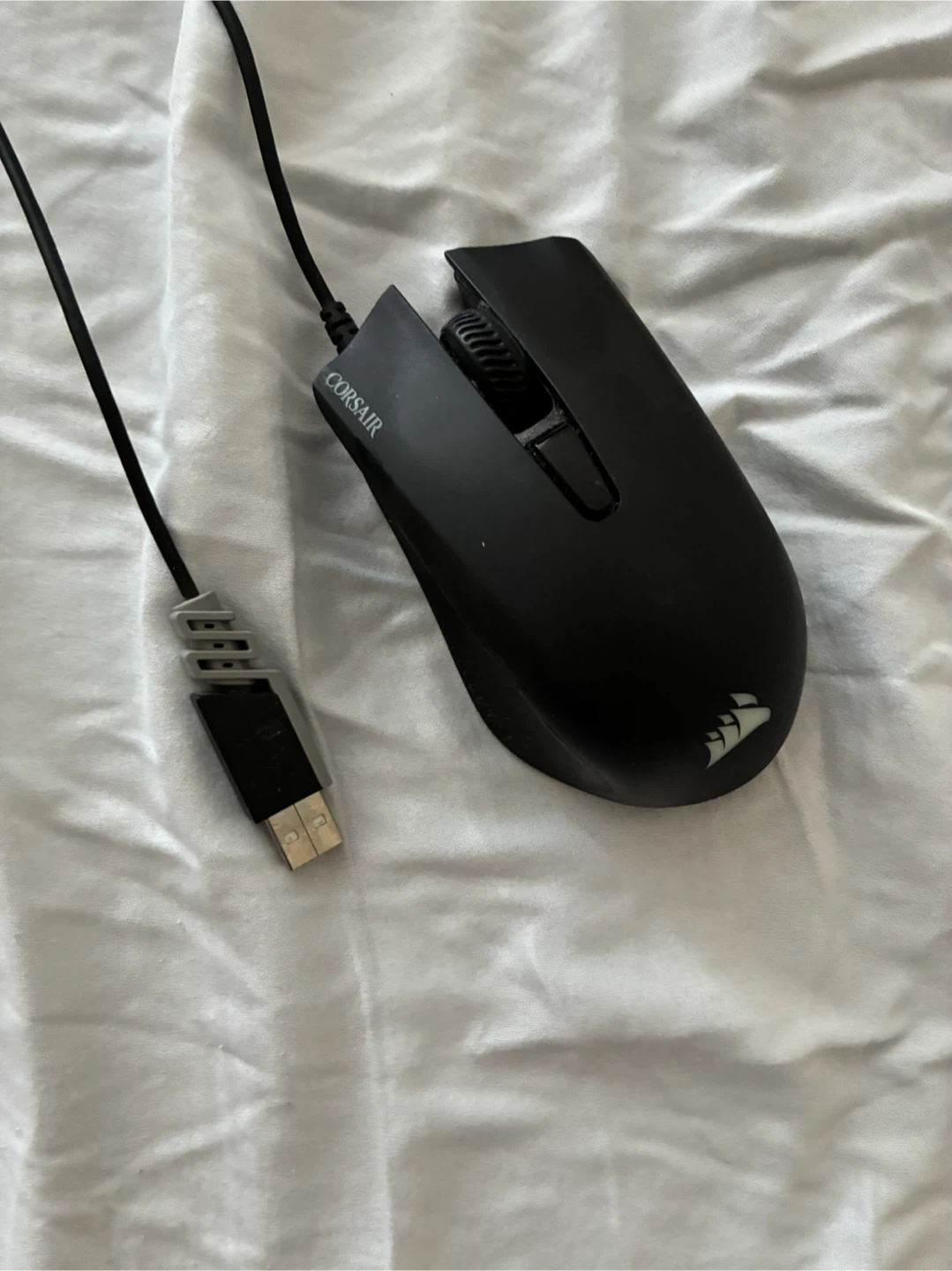 Corsair Harpoon RGB Gaming Mouse - photo 2
