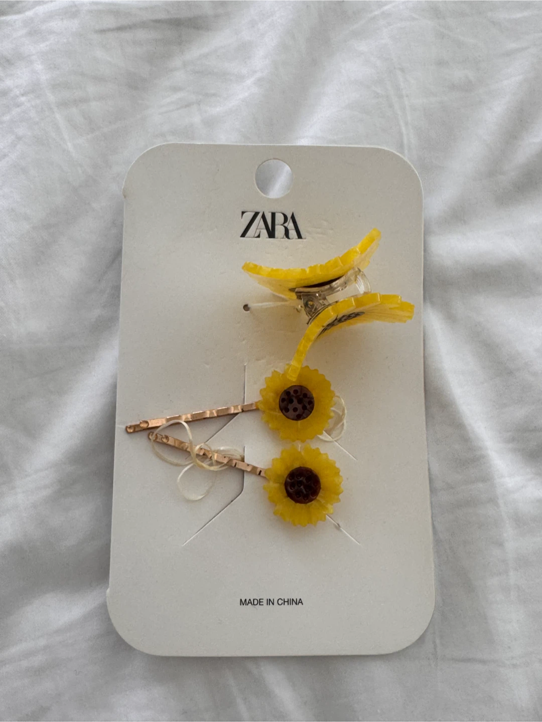 NWT Zara Sunflower Hair Clips & Claw Set