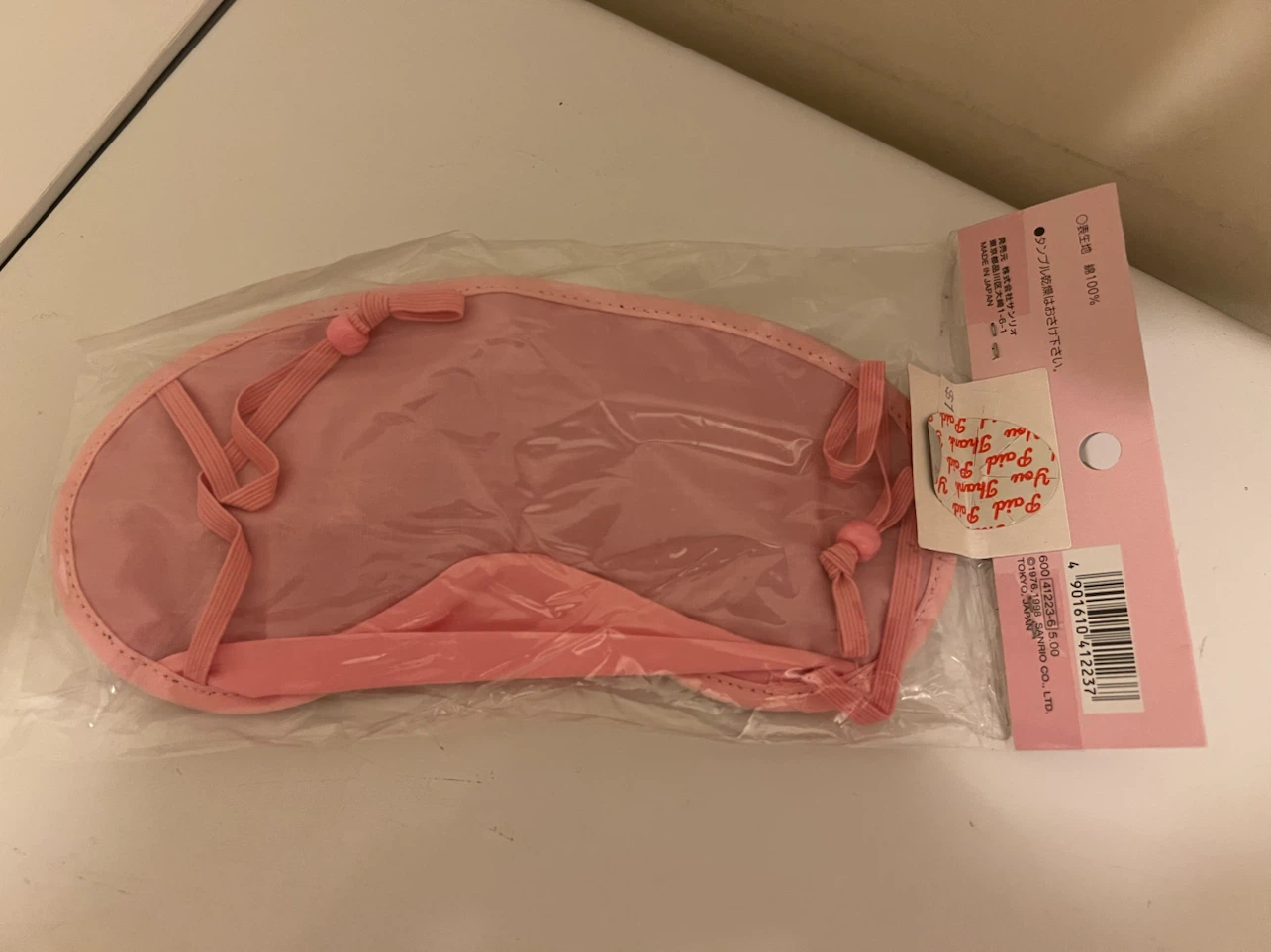 New Hello Kitty Gingham Sleep Mask - photo 2