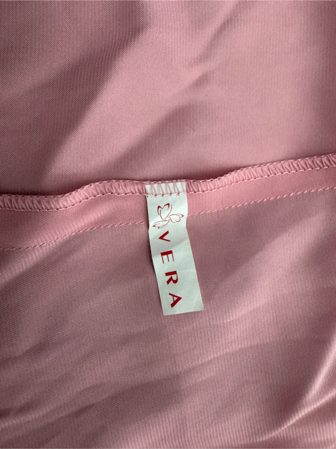 NWOT Vera Pastel Pink Satin/Silk Robe - photo 3