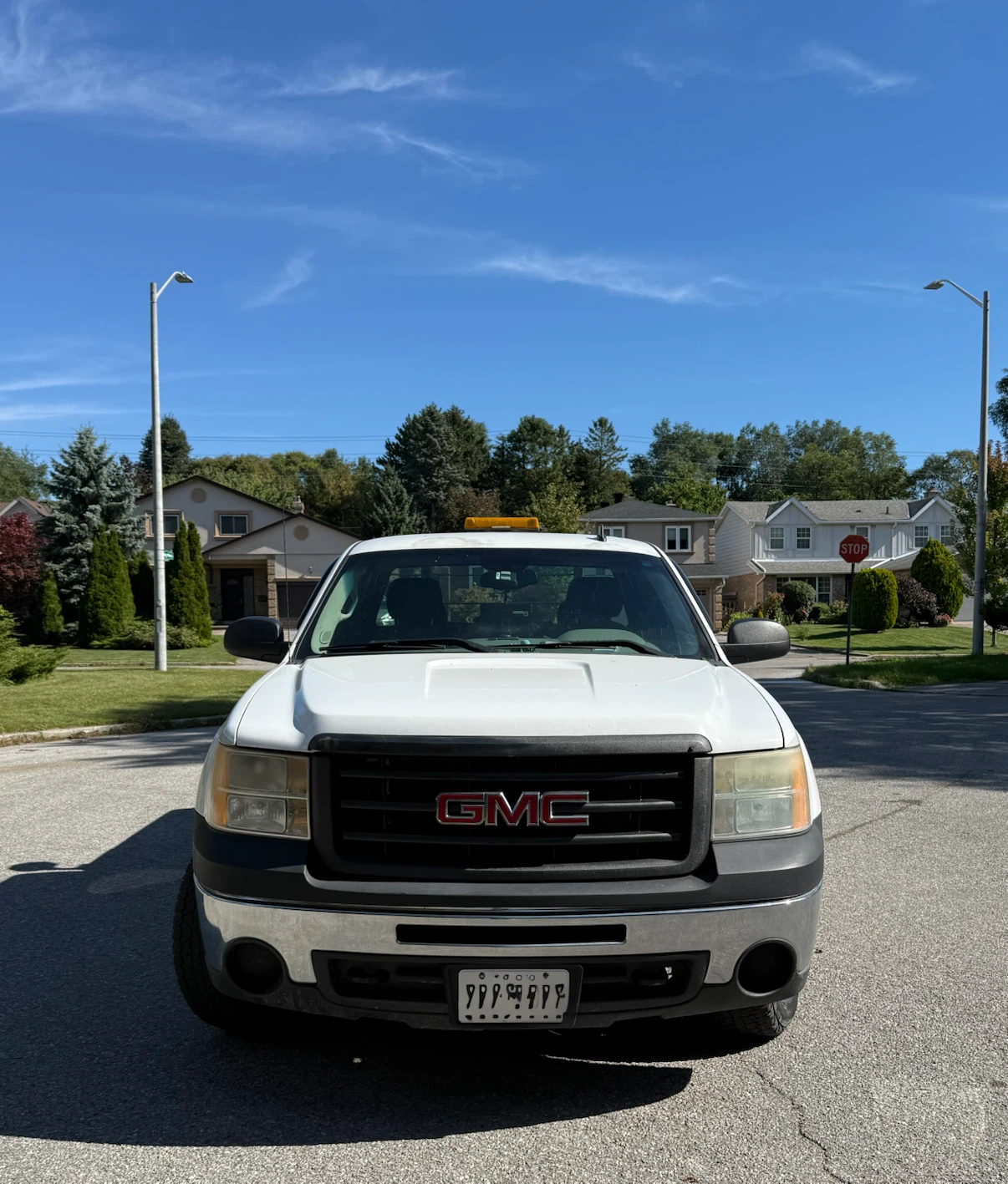 2009 GMC Sierra 1500 Pickup Truck - 4x4 , 6 seater