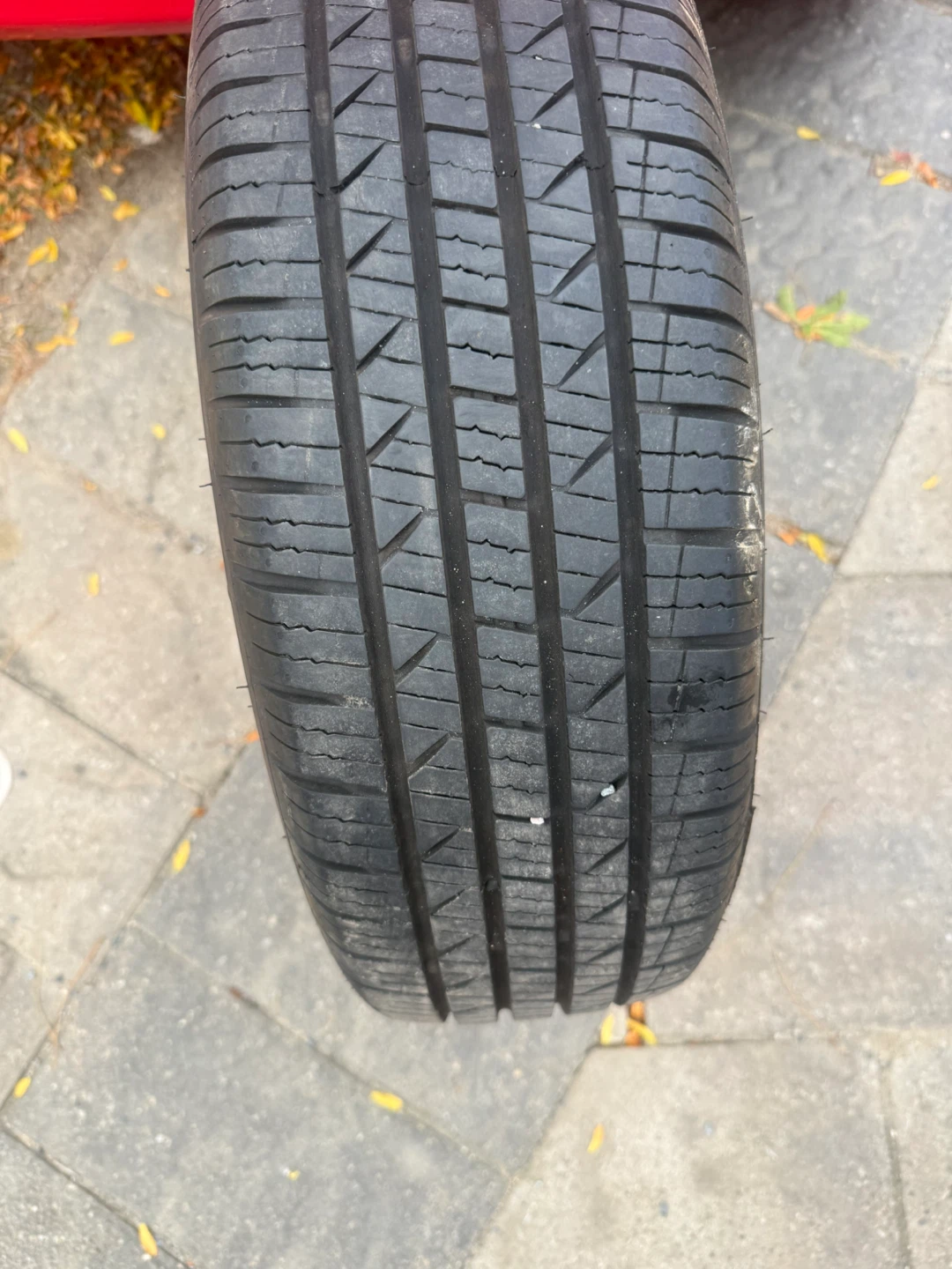 Lion Sport HP3 Tire 185/65R15 - photo 2