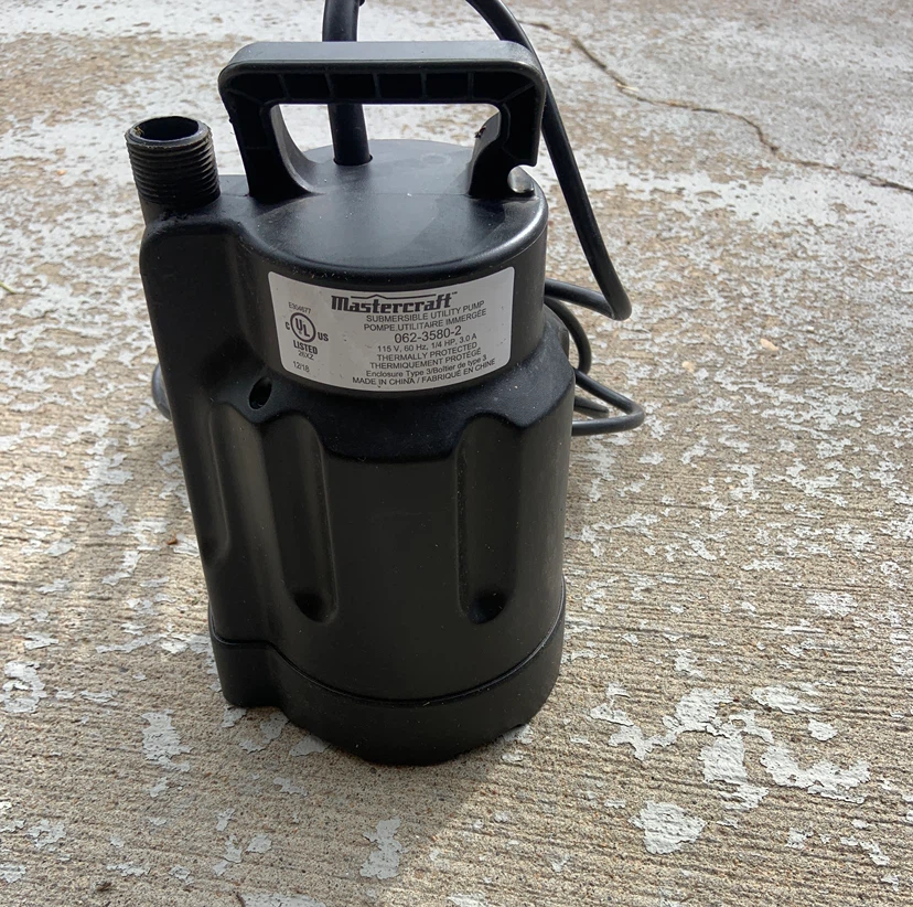 Mastercraft 1/4 HP Submersible Utility Pump