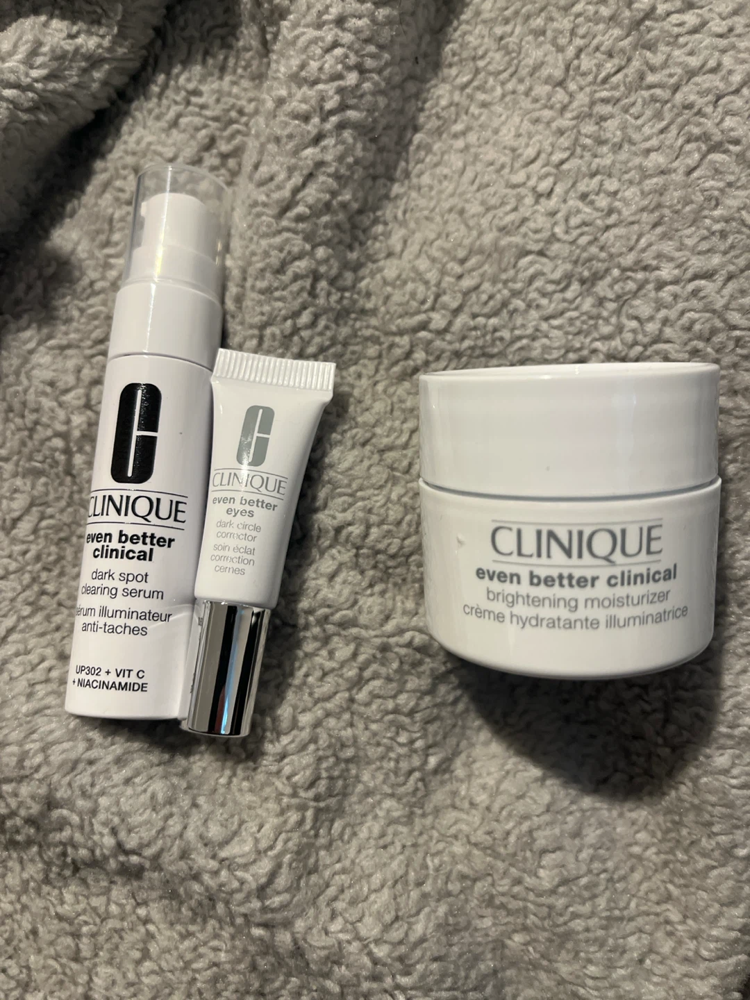 Clinique Brightening Routine Mini Kit - photo 2