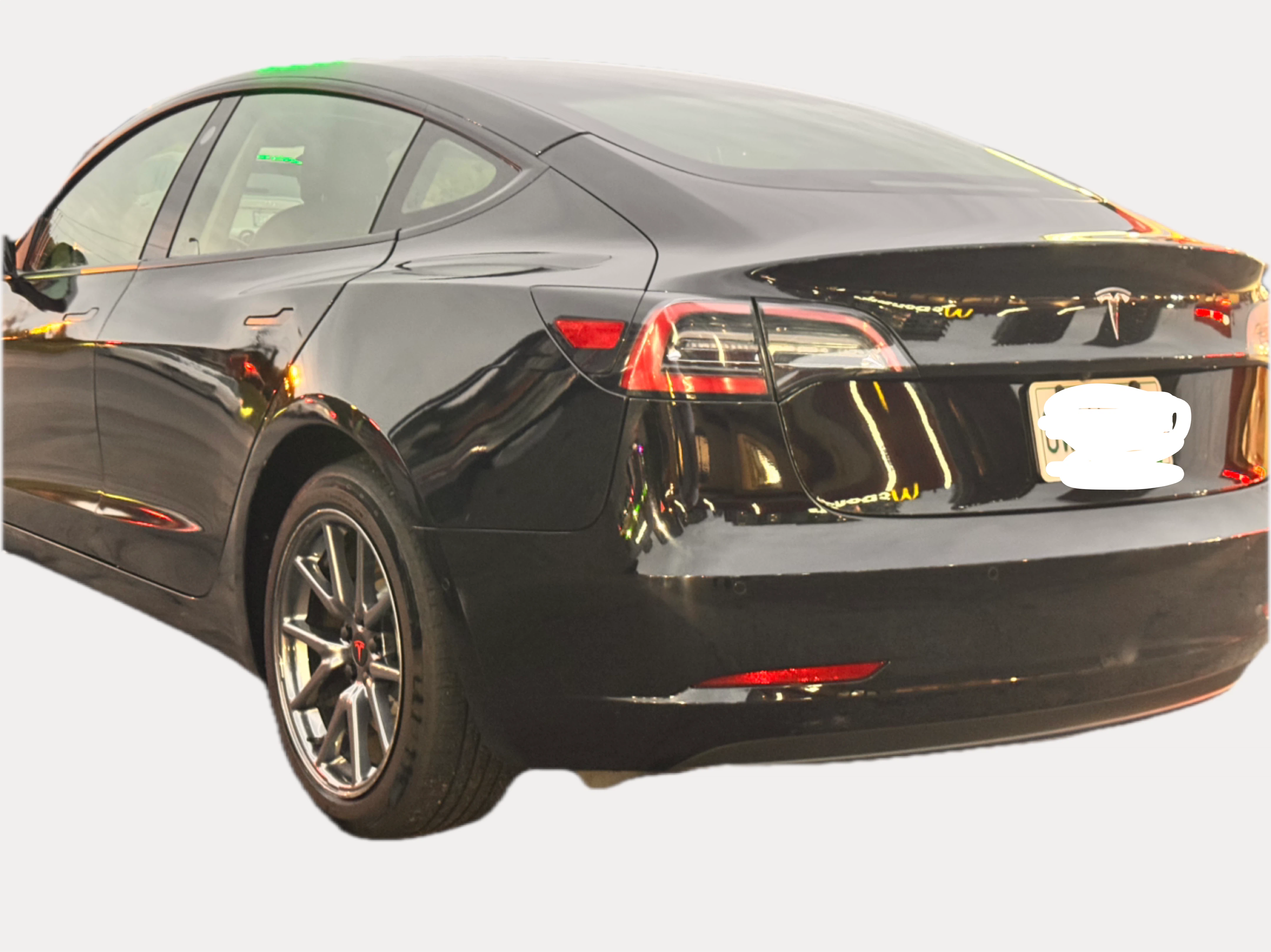 Tesla Model 3 - photo 5