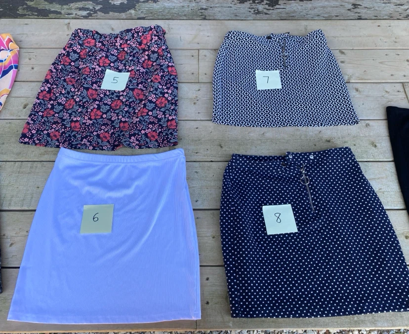Women’s Assorted Skirts - $10 each ❤️ - photo 2