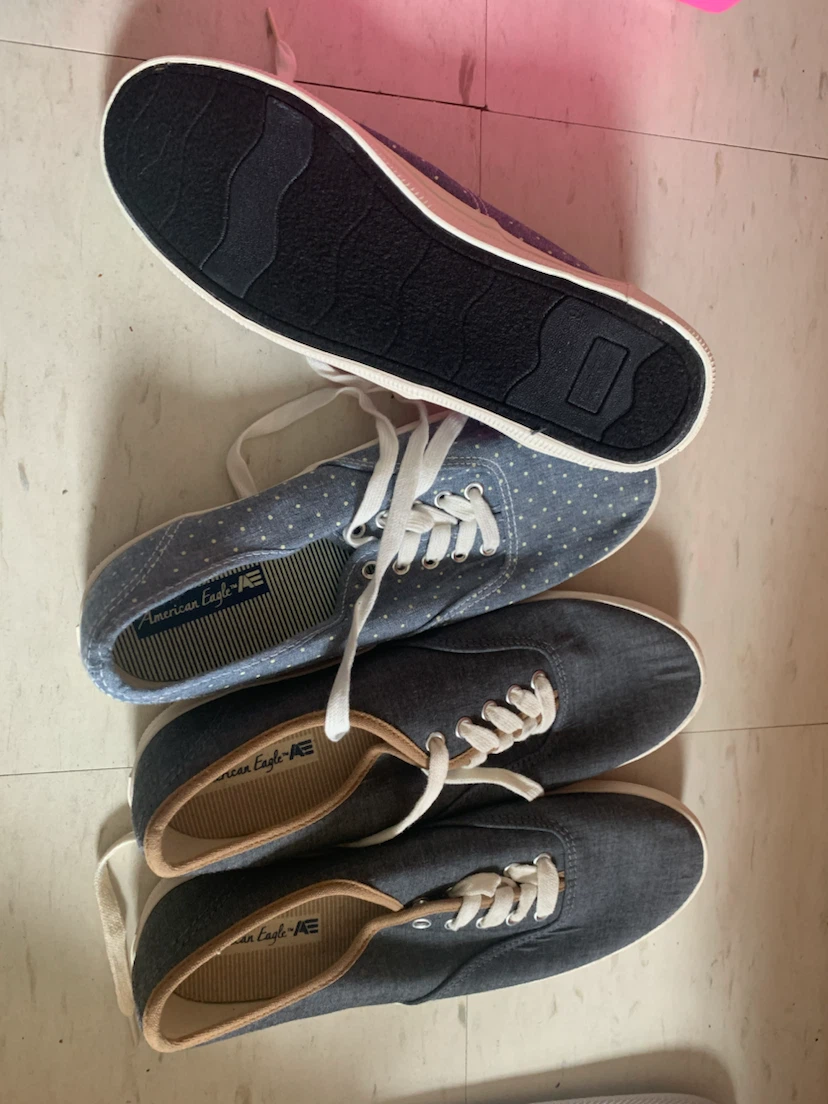 Two pairs of American Eagle canvas sneakers - photo 2