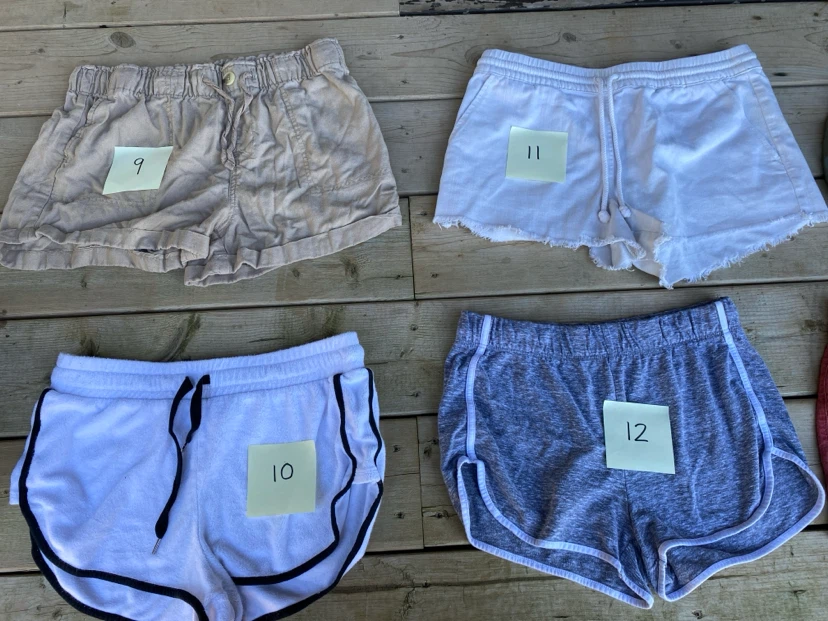 Women’s Assorted Shorts - $5 each ❤️ - photo 3