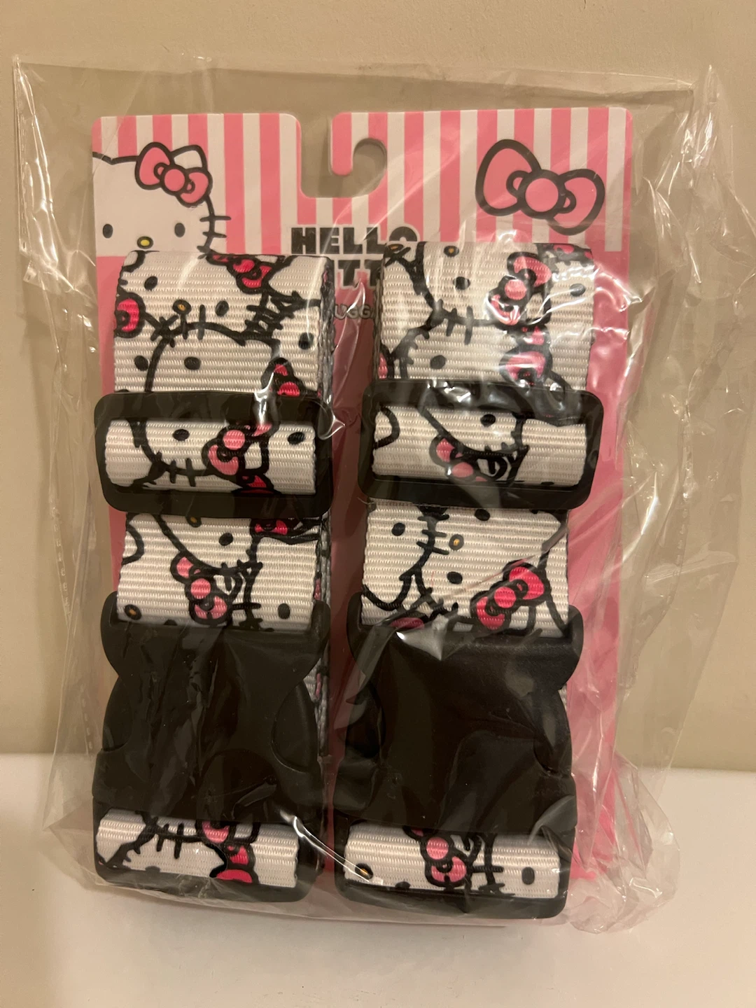 Hello Kitty Luggage Strap Set