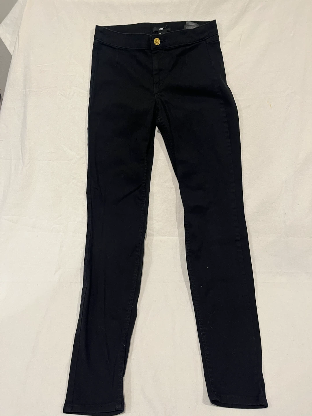H&M Black Pants Size US 4