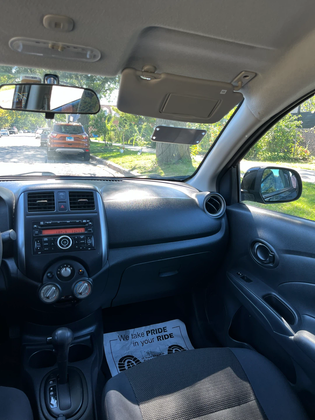 2012 Nissan Versa SV Sedan - photo 4