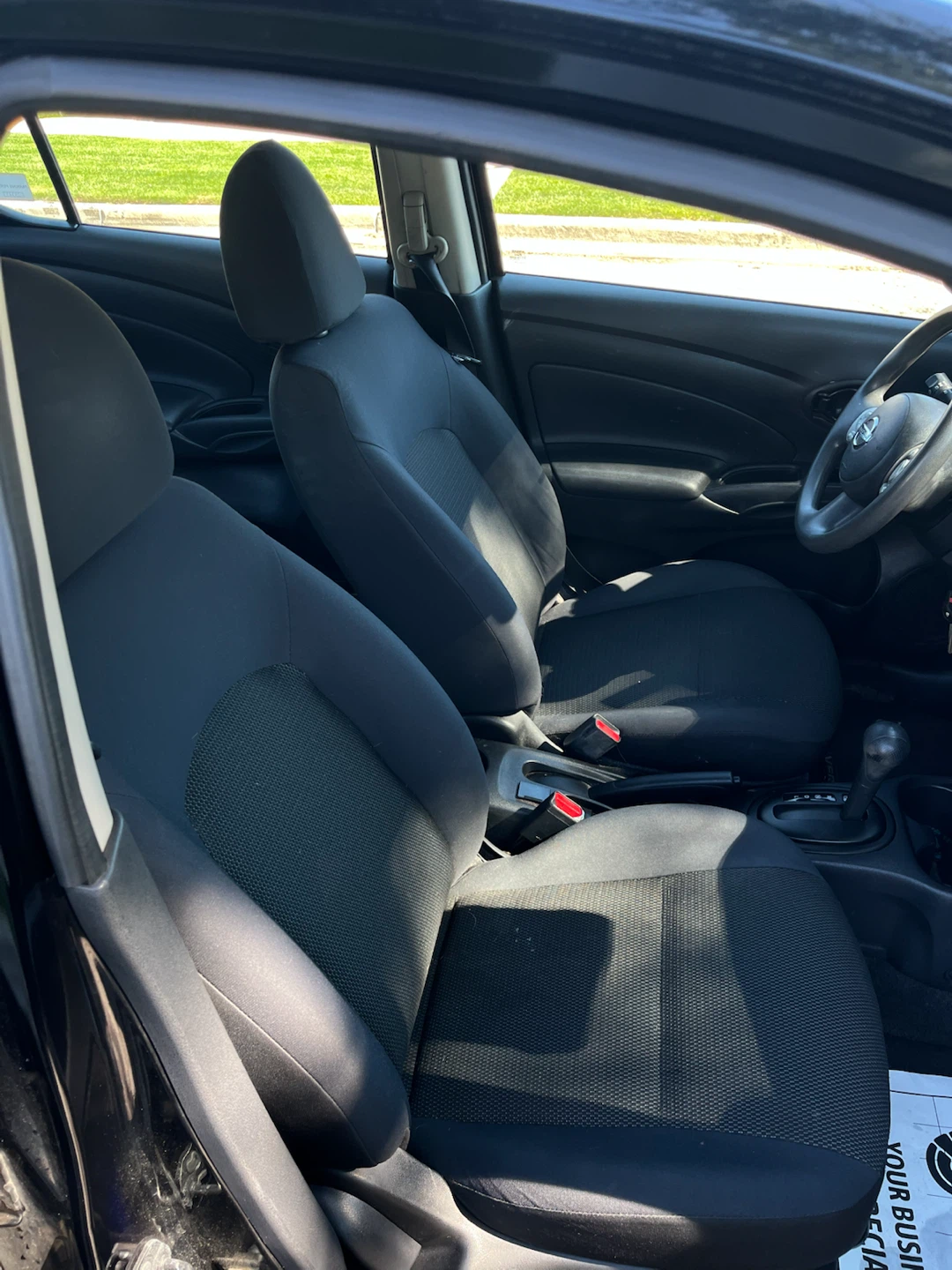 2012 Nissan Versa SV Sedan - photo 5