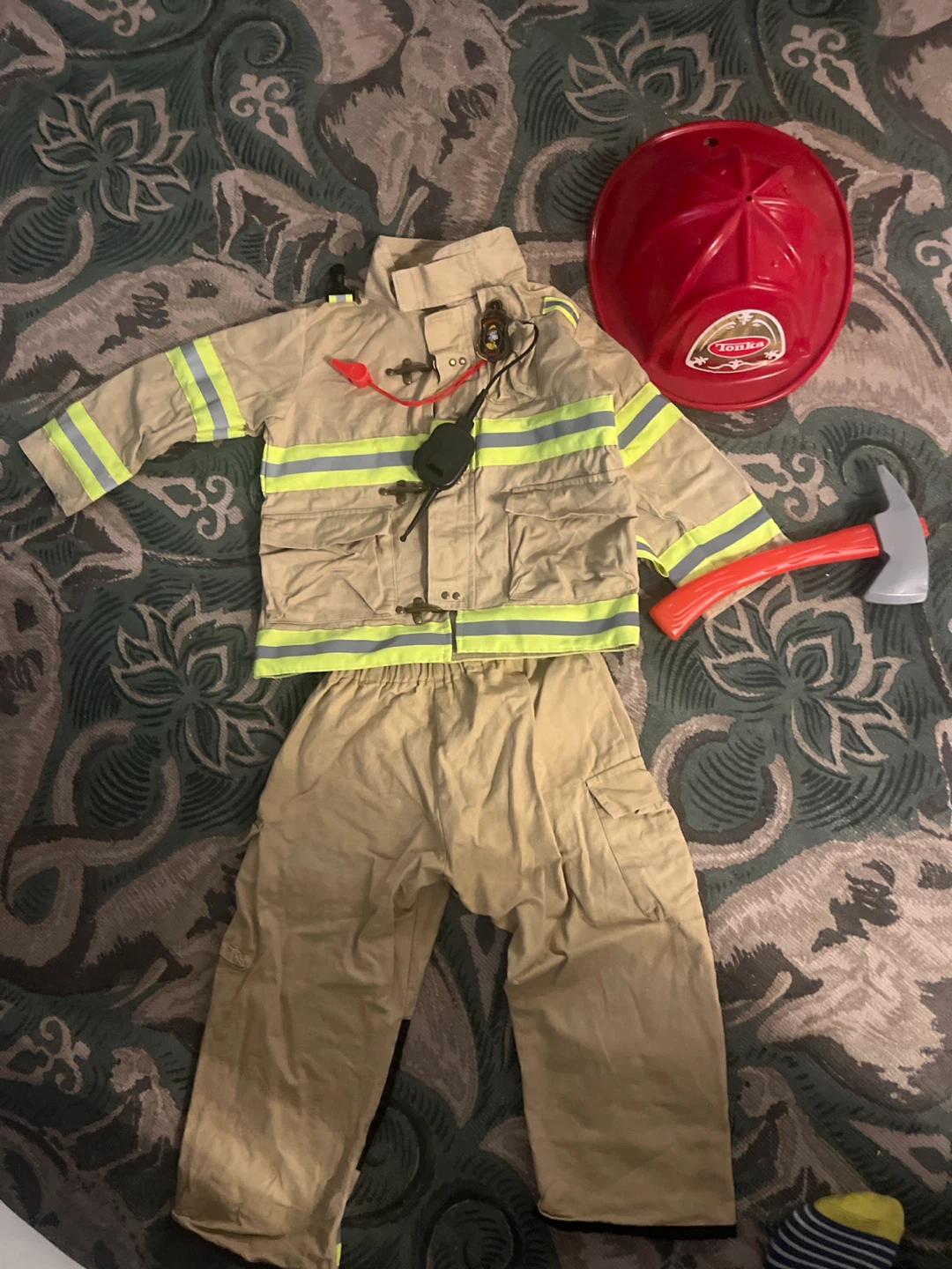 Tonka Firefighter Costume Set-5-7year Old - photo 3