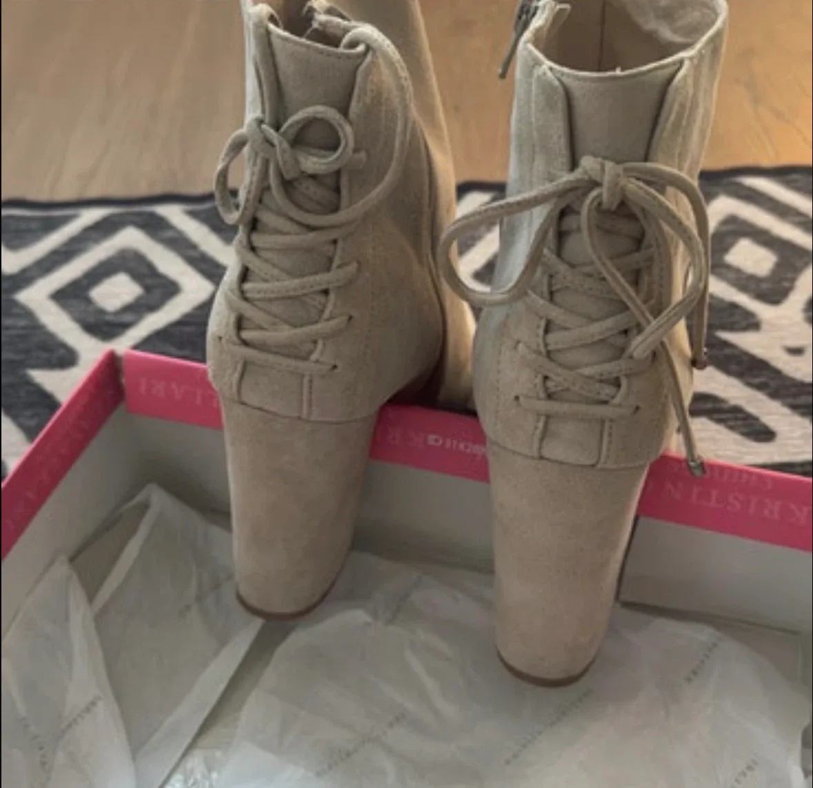 Chinese Laundry Ankle Boots - photo 3