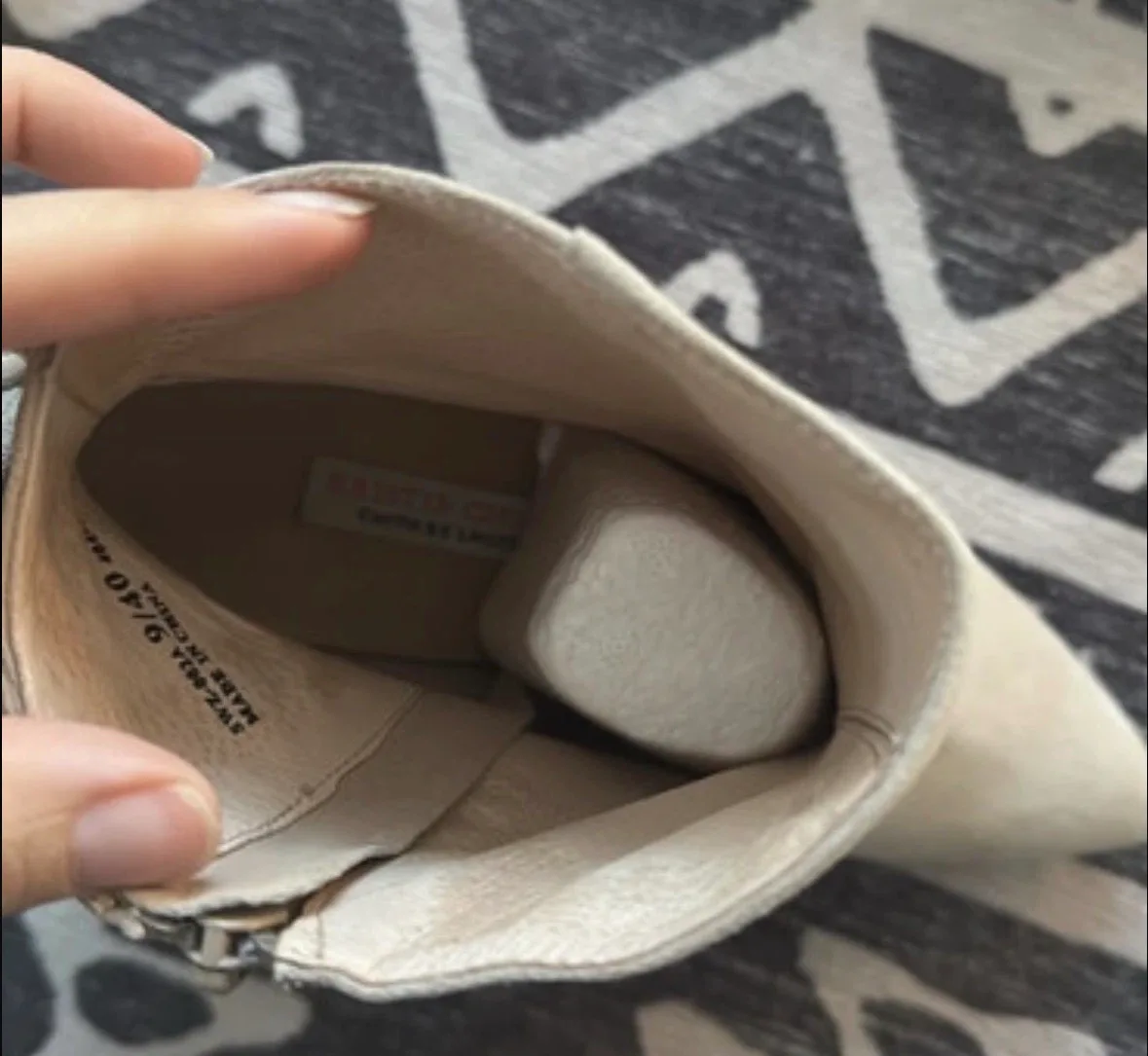 Chinese Laundry Ankle Boots - photo 5