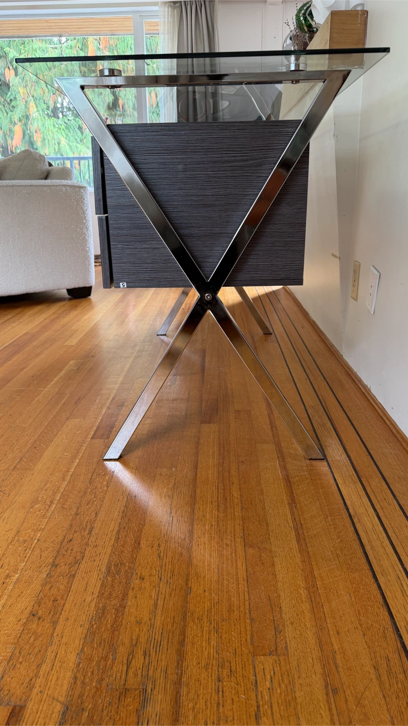 Computer desk with glass surface, and chrome base - photo 5