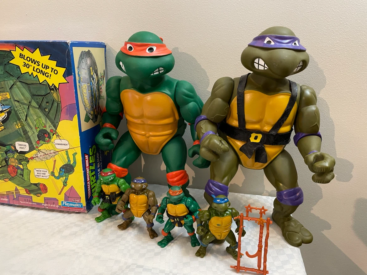 Teenage Mutant Ninja Turtles Action Figure and Vehicle Bundle - photo 3