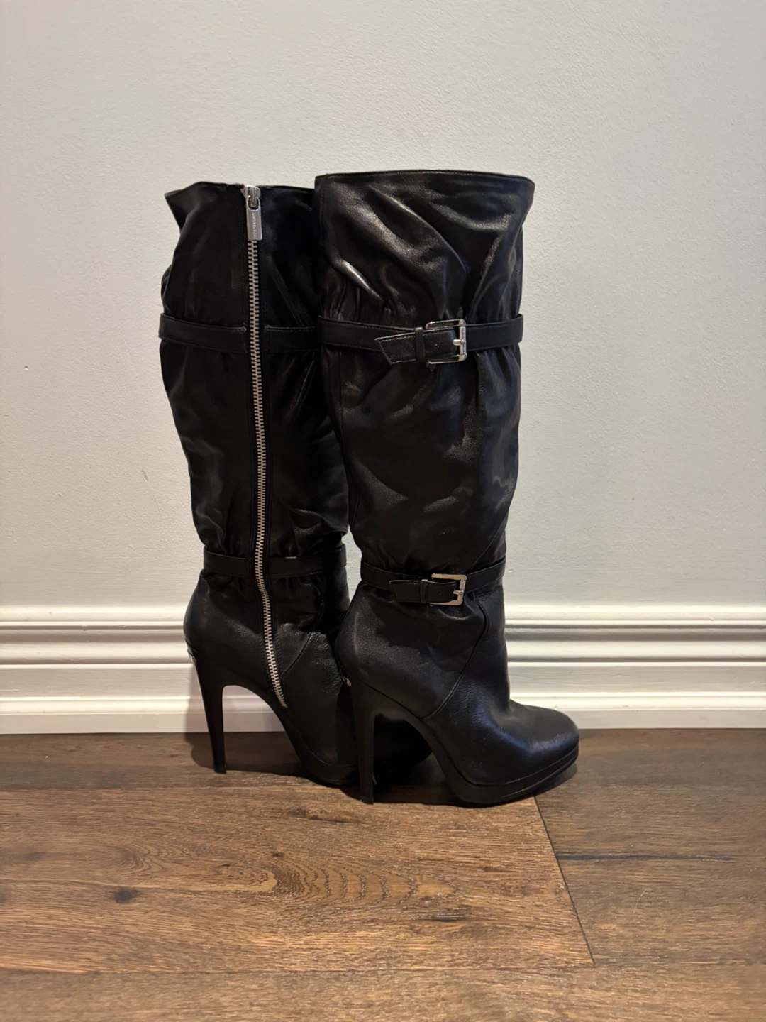 Michael Kors Black Leather Boots - photo 3