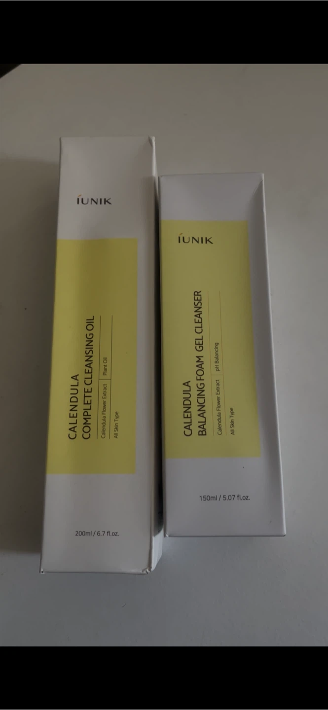 iUNIK Calendula Cleansing Oil and Foam Gel Cleanser Set
