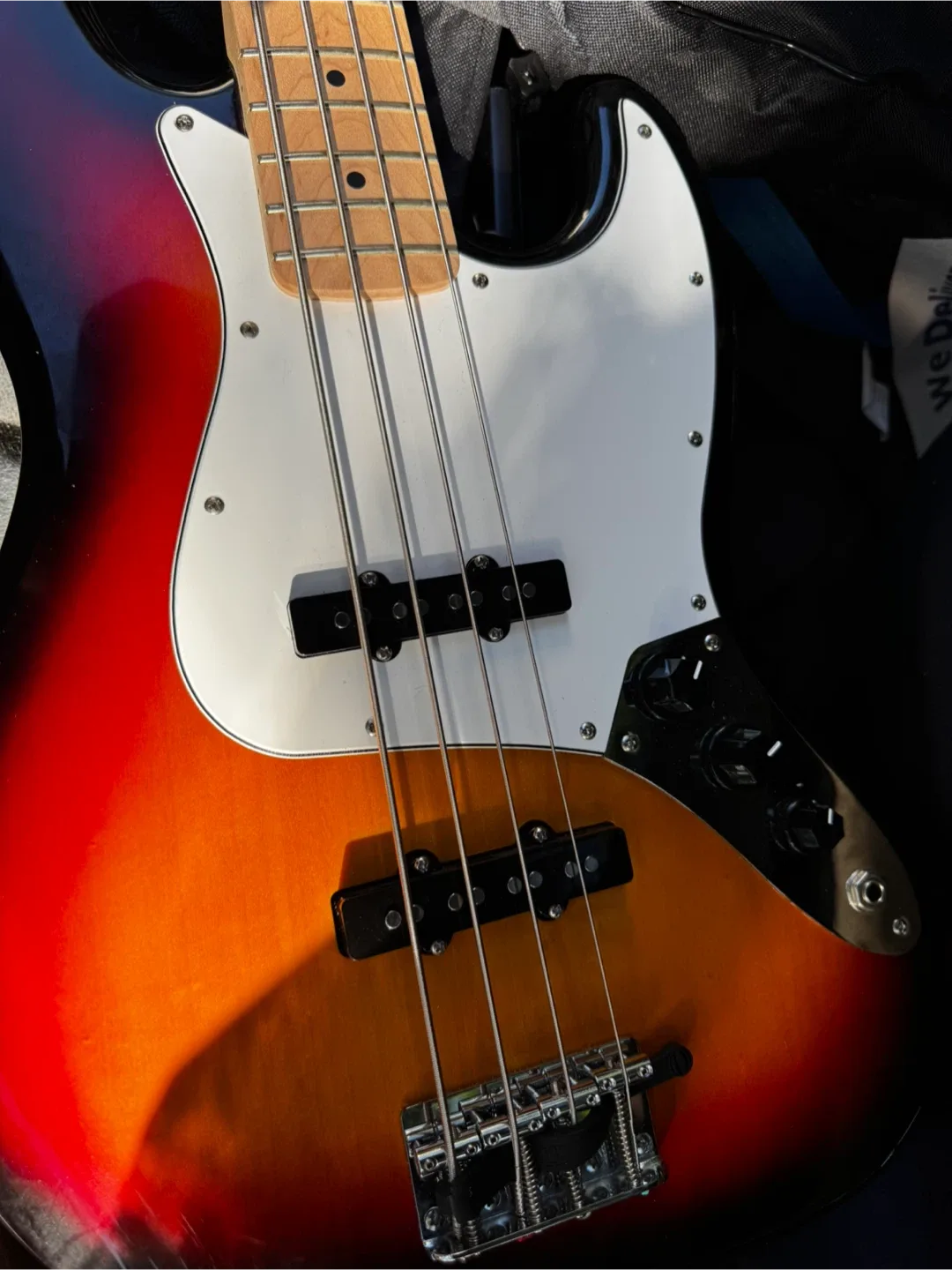 Squier Jazz Bass Sunburst