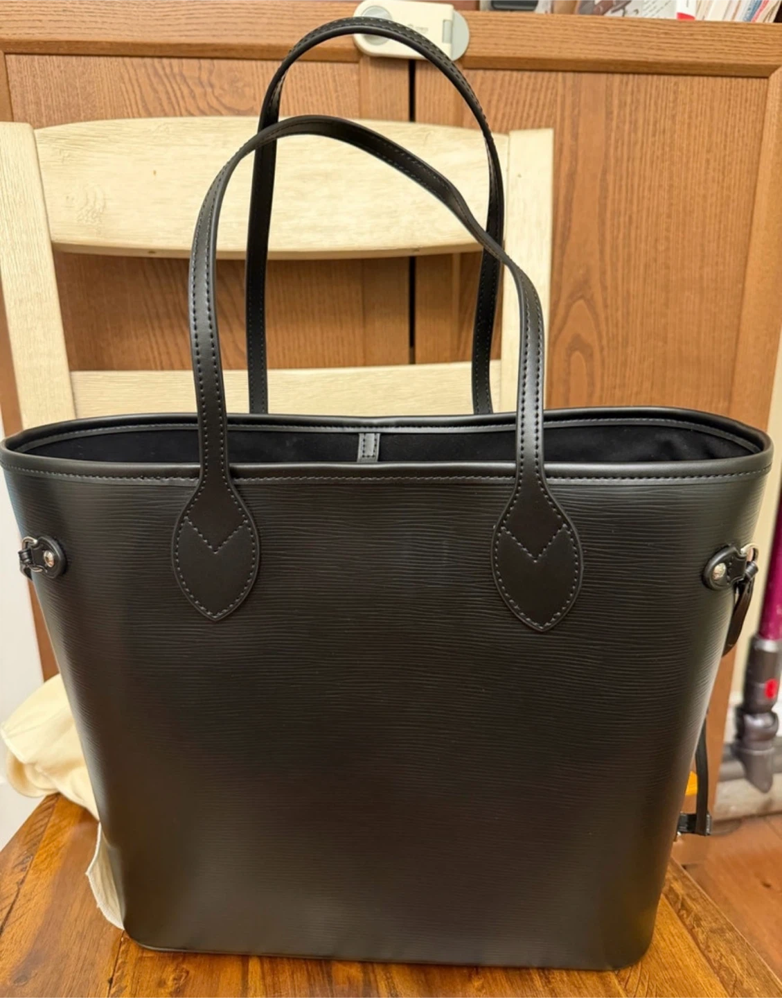 LV Neverfull Monogram tote