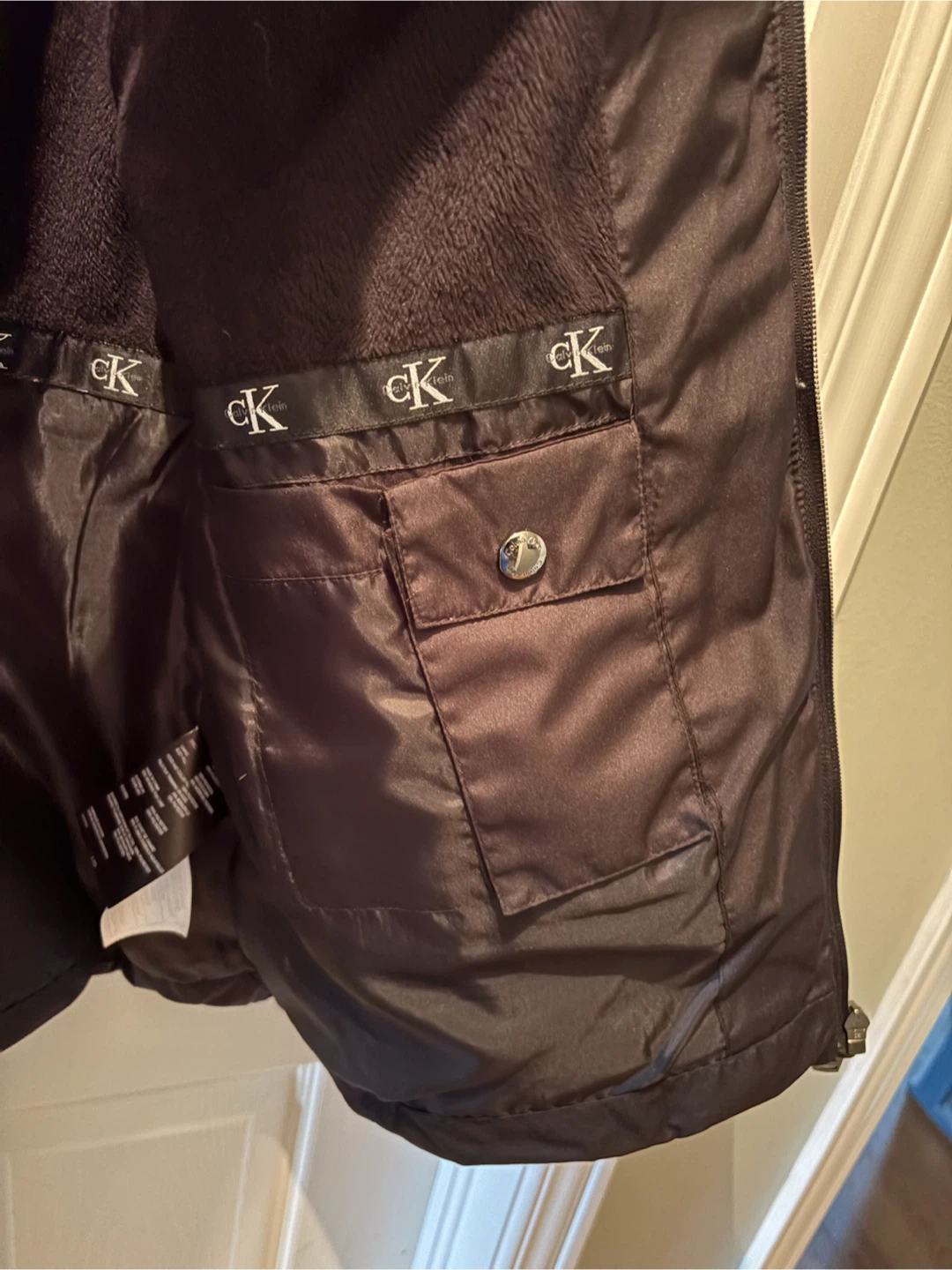 Calvin Klein Black Puffer Jacket - photo 3