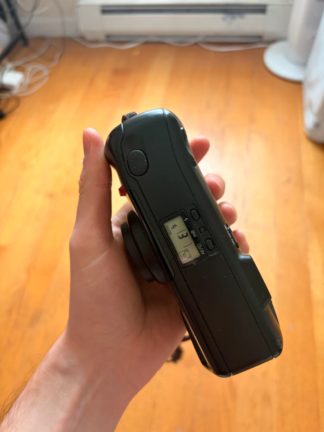 Nikon ZoomTouch 400 35mm Film Camera - photo 4