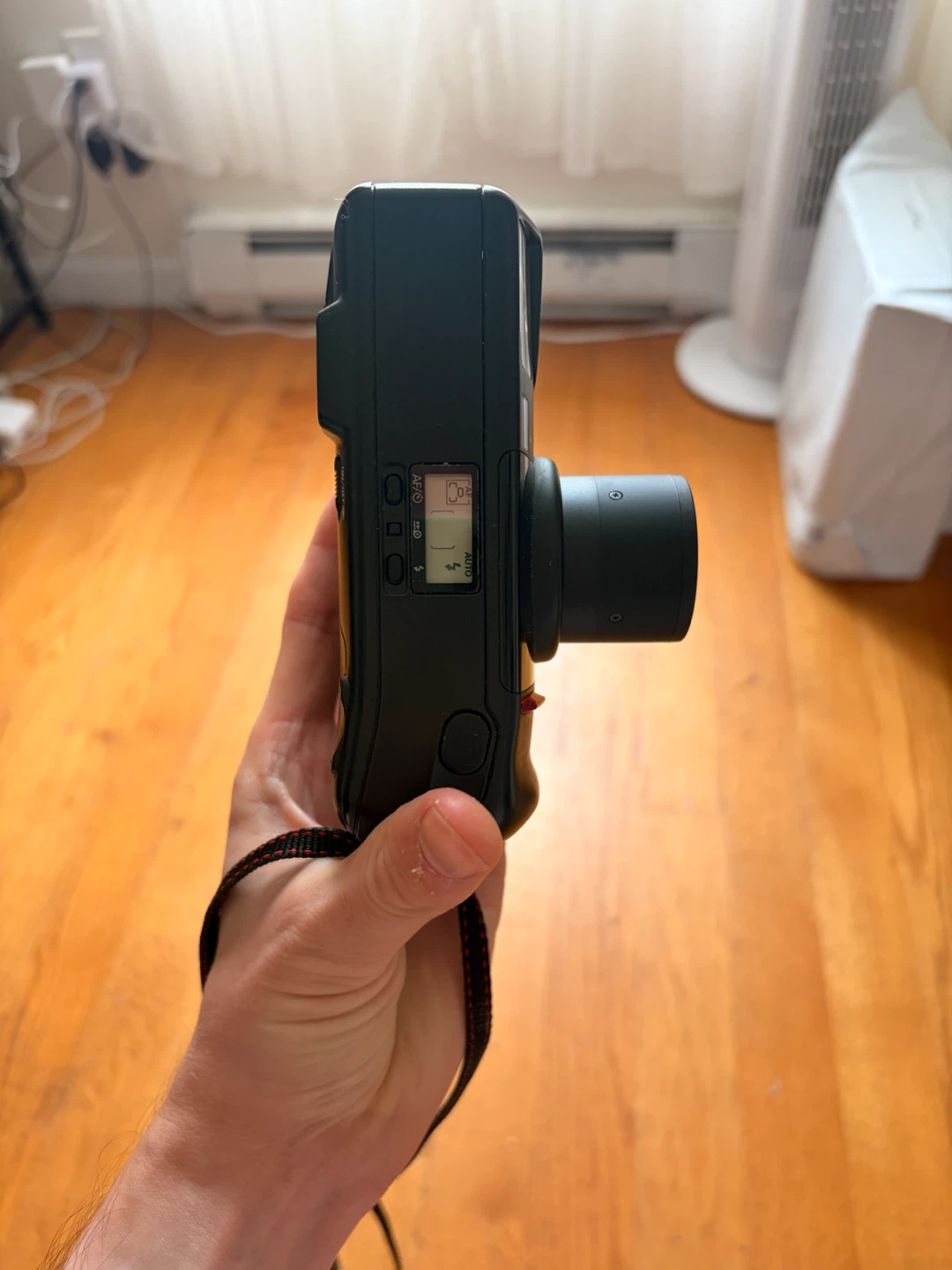 Nikon ZoomTouch 400 35mm Film Camera - photo 5