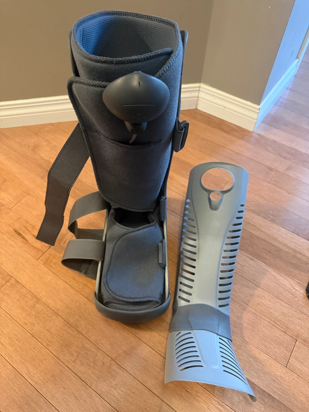 Aircast boot - photo 2