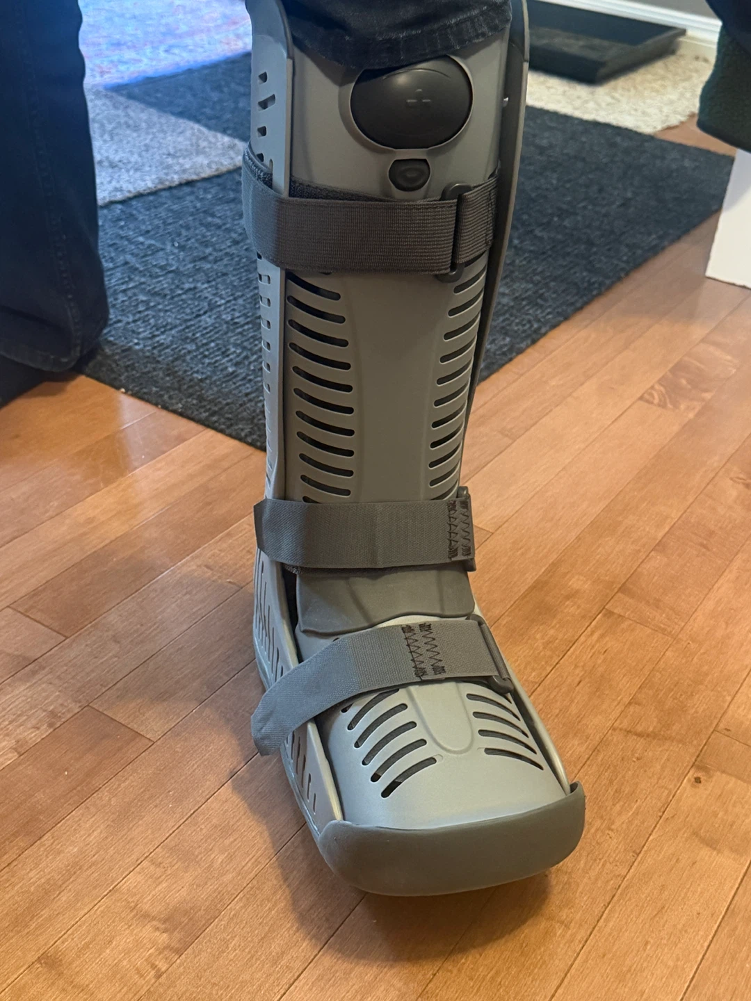 Aircast boot - photo 3