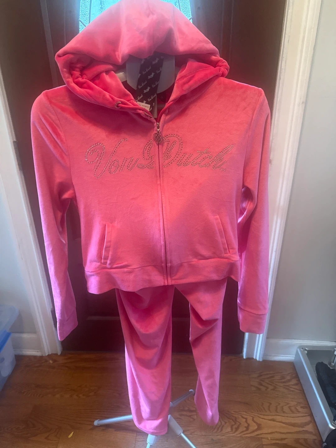 Von Dutch Pink Velour Tracksuit Set - photo 5