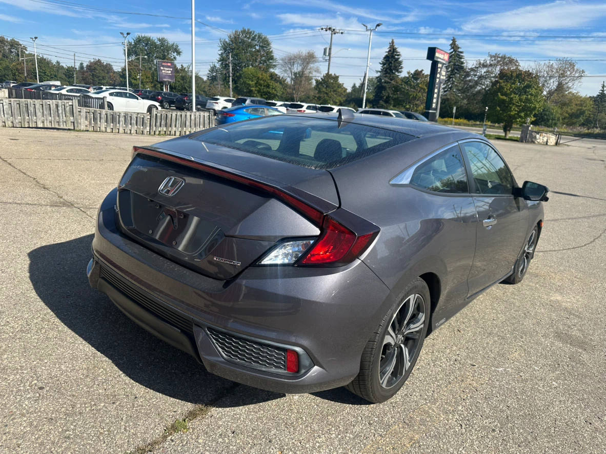 2017 Honda civic touring coupe | no accidents | - photo 5